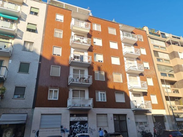 appartamento in vendita a Milano in zona Porta Ticinese
