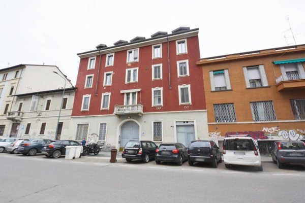 appartamento in vendita a Milano in zona Porta Genova