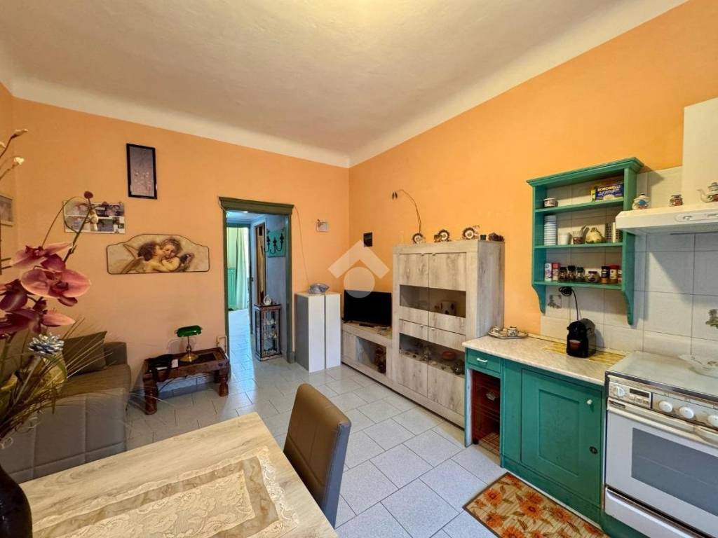 appartamento in vendita a Milano in zona Ronchetto sul Naviglio