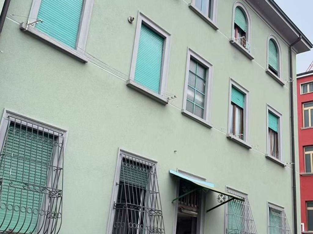 appartamento in vendita a Milano in zona Precotto