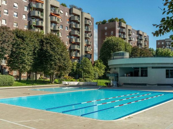 appartamento in vendita a Milano in zona Morivione