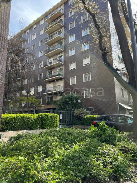 appartamento in vendita a Milano in zona Solari