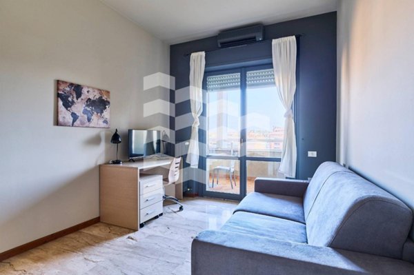 appartamento in vendita a Milano in zona Gratosoglio