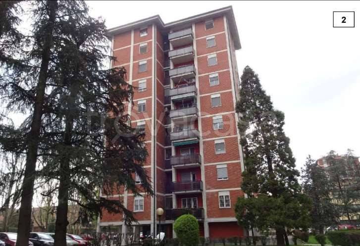 appartamento in vendita a Milano in zona Chiesa Rossa