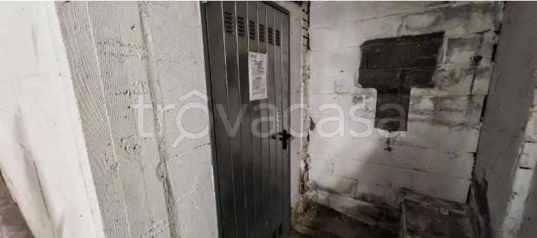locale di sgombero in vendita a Milano