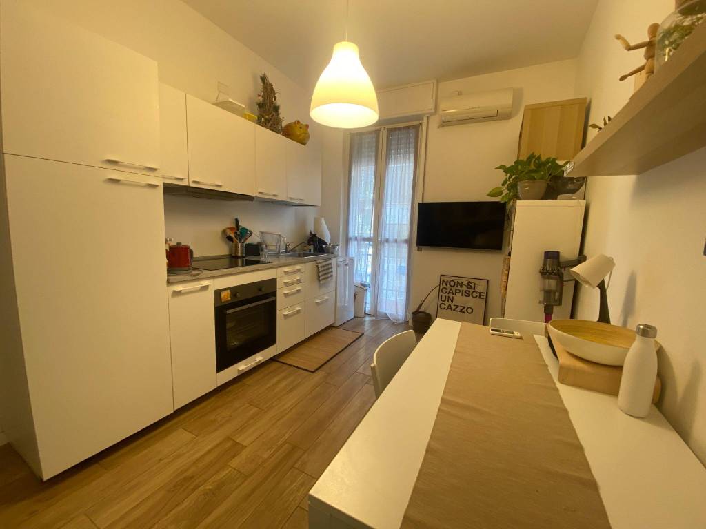 appartamento in vendita a Milano in zona Famagosta