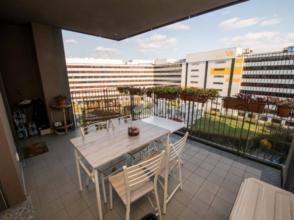 appartamento in vendita a Milano in zona Baggio