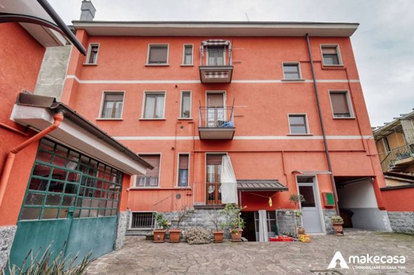 appartamento in vendita a Milano in zona Ponte Lambro