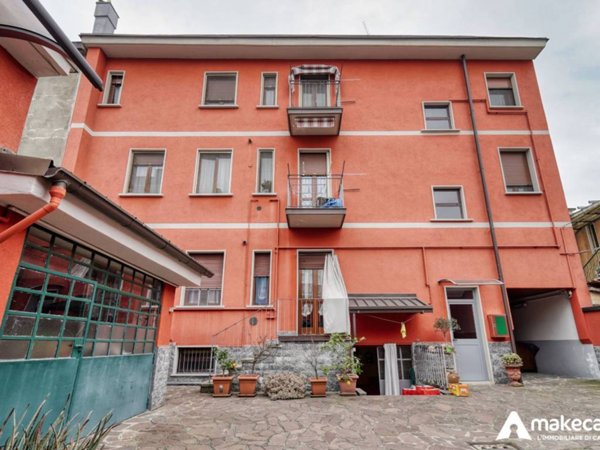 appartamento in vendita a Milano in zona Ponte Lambro