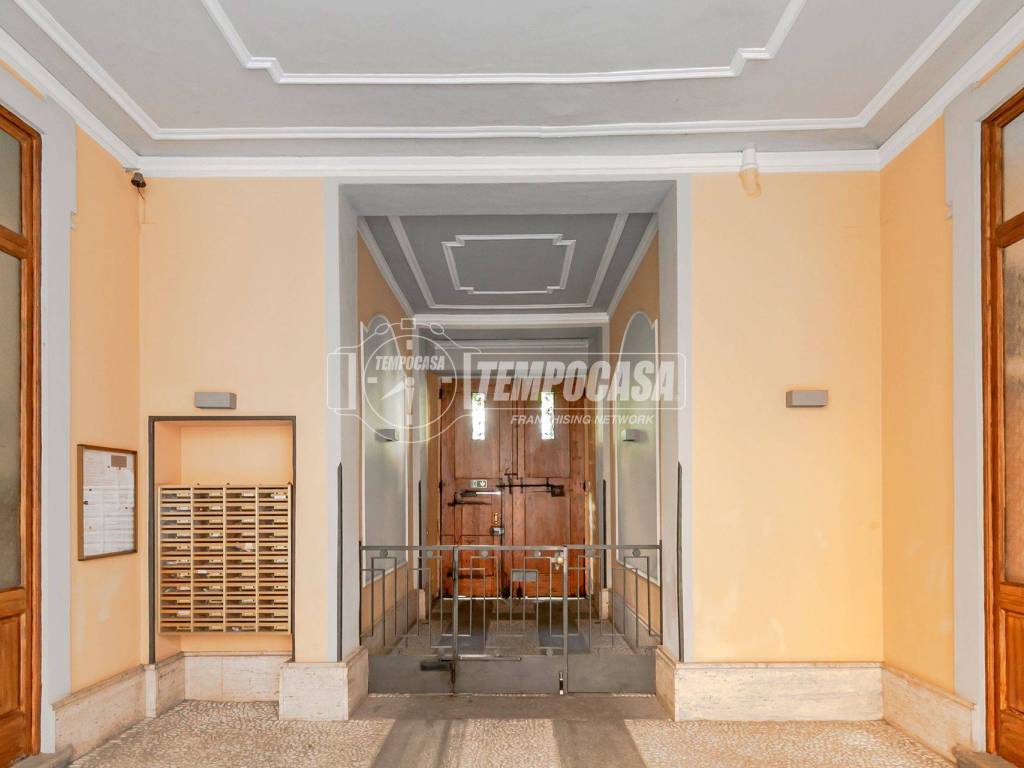 appartamento in vendita a Milano in zona Isola