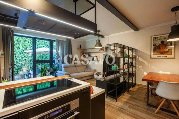 appartamento in vendita a Milano in zona Dergano