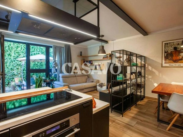 appartamento in vendita a Milano in zona Dergano