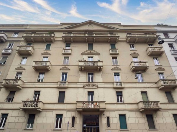 appartamento in vendita a Milano in zona Casoretto