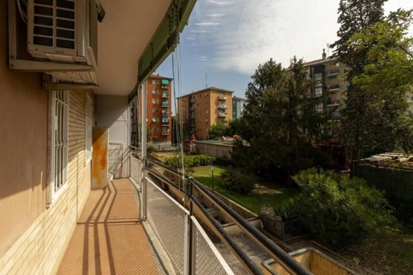 appartamento in vendita a Milano in zona Rottole