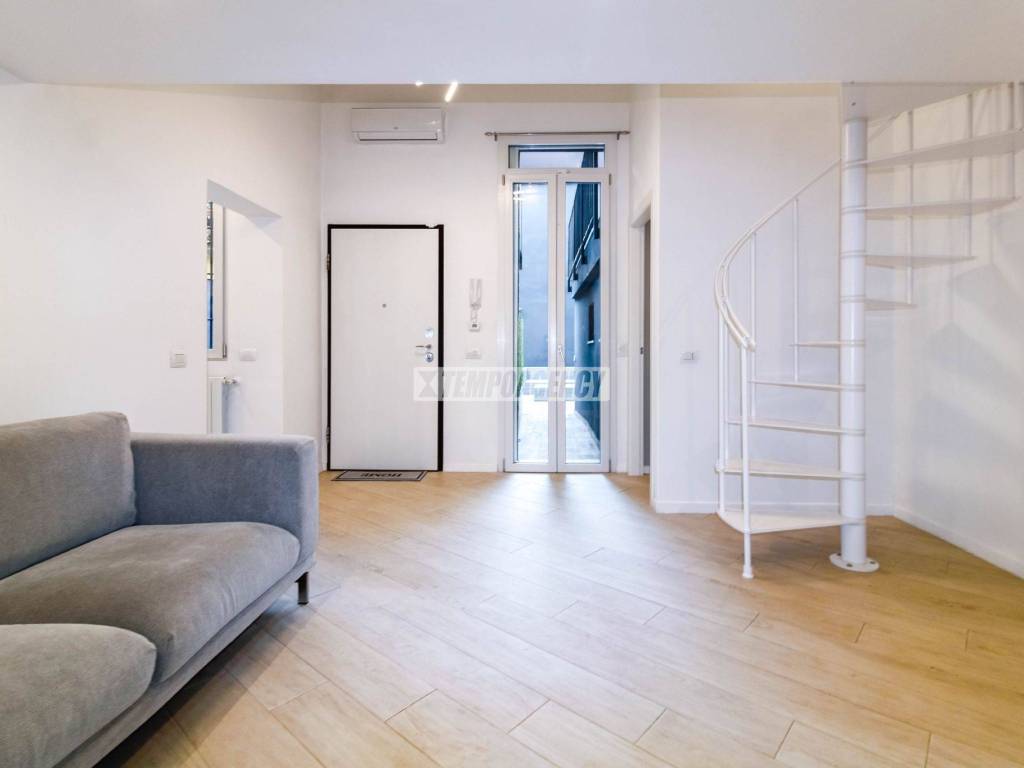 appartamento in vendita a Milano in zona Rogoredo