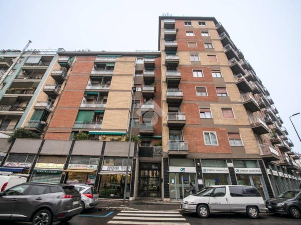appartamento in vendita a Milano in zona Porta Vittoria