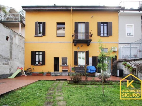 casa indipendente in vendita a Milano in zona Turro