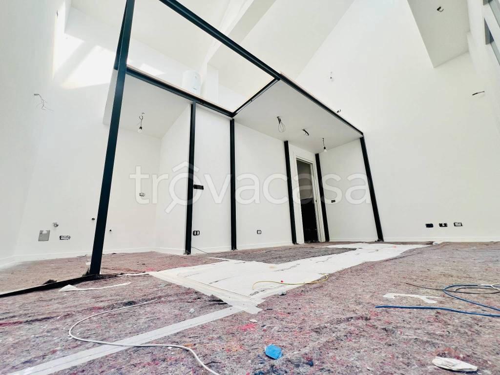 appartamento in vendita a Milano in zona Maggiolina
