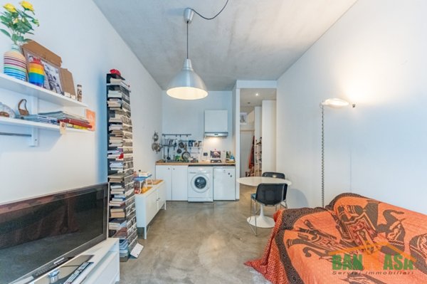 appartamento in vendita a Milano in zona Ortica