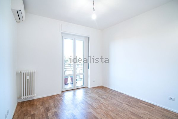 appartamento in vendita a Milano in zona Corvetto