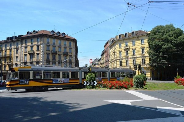 appartamento in vendita a Milano in zona Cadorna