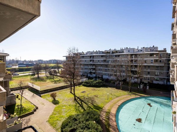 appartamento in vendita a Milano in zona Ronchetto sul Naviglio