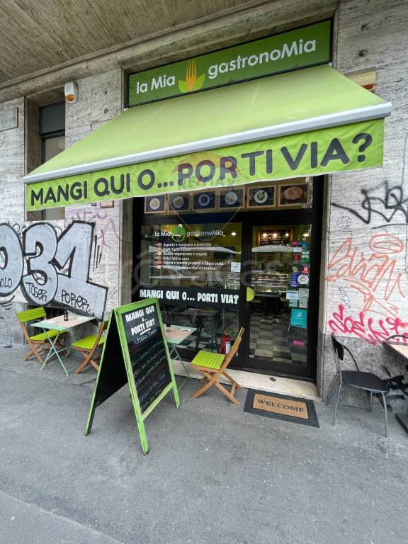 negozio in vendita a Milano in zona Solari