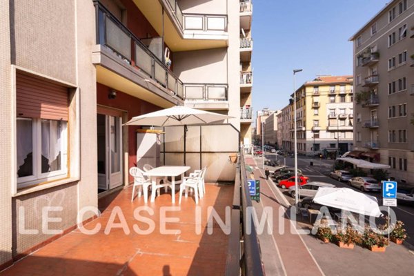 appartamento in vendita a Milano in zona Lorenteggio