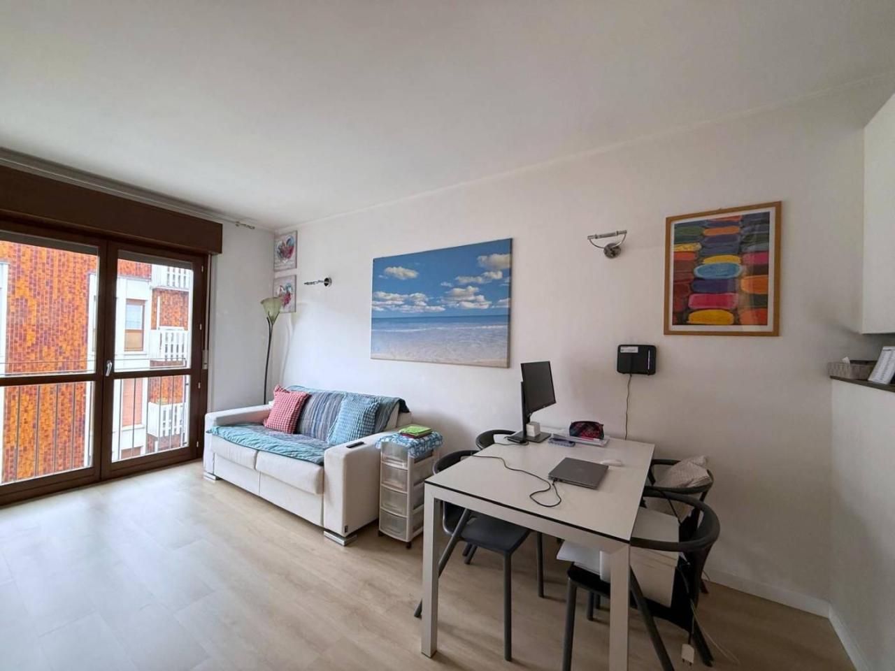 appartamento in vendita a Milano in zona Corvetto