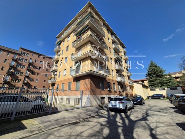 appartamento in vendita a Milano in zona Affori