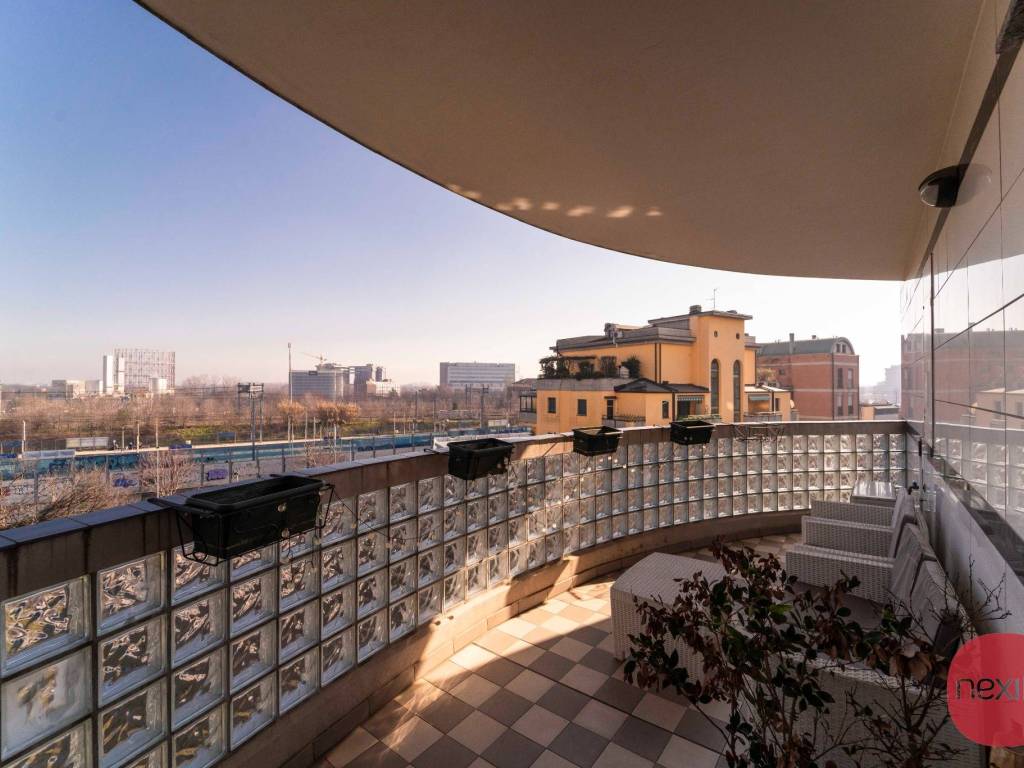 appartamento in vendita a Milano in zona Città Studi