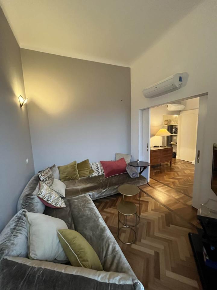 appartamento in vendita a Milano in zona Guastalla