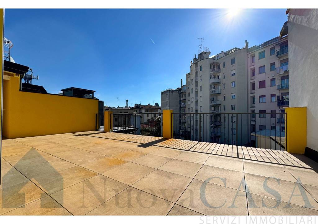 appartamento in vendita a Milano in zona Solari