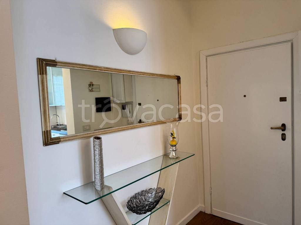 appartamento in vendita a Milano in zona Comasina