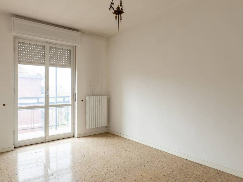 appartamento in vendita a Milano in zona Famagosta