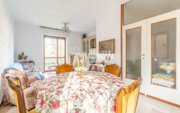 appartamento in vendita a Milano in zona Famagosta
