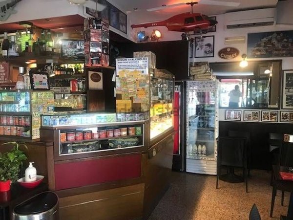 negozio in vendita a Milano in zona Solari