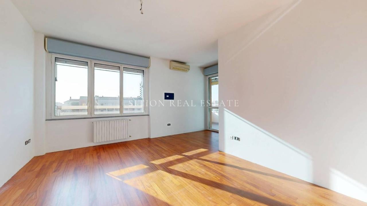 appartamento in vendita a Milano in zona Quarto Oggiaro