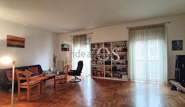 appartamento in vendita a Milano in zona Rembrandt