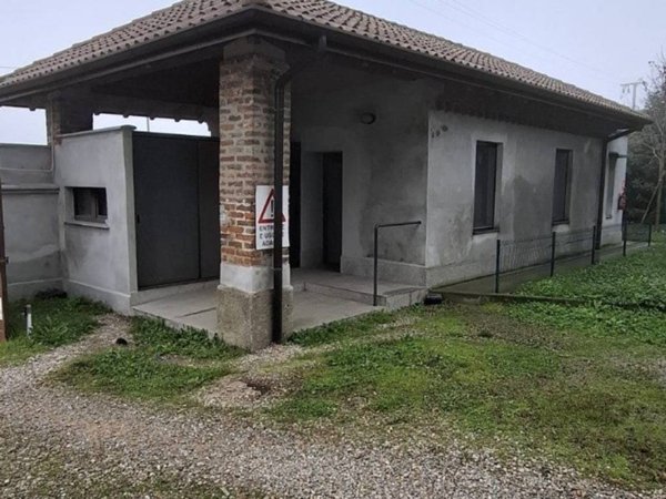 appartamento in vendita a Milano in zona Chiesa Rossa