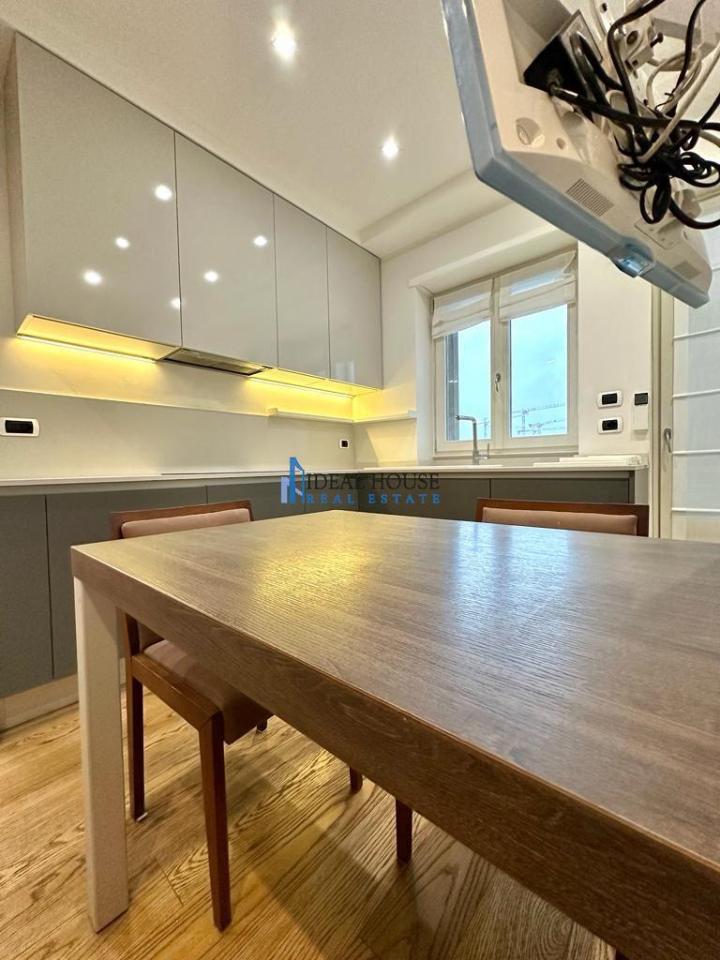 appartamento in vendita a Milano in zona Il Portello