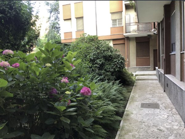 appartamento in vendita a Milano in zona Stazione Centrale