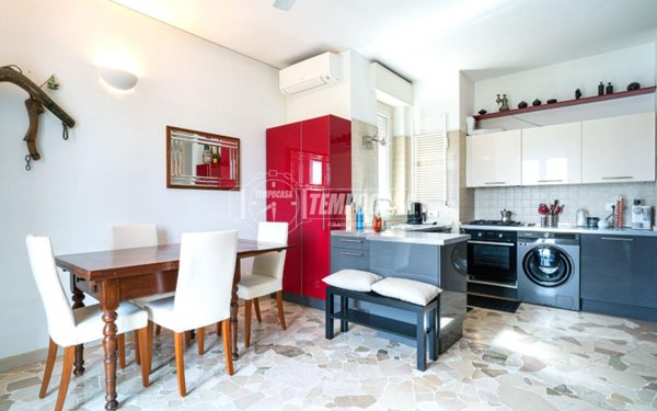 appartamento in vendita a Milano in zona Corvetto