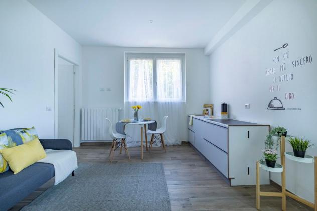 appartamento in vendita a Milano in zona Barona