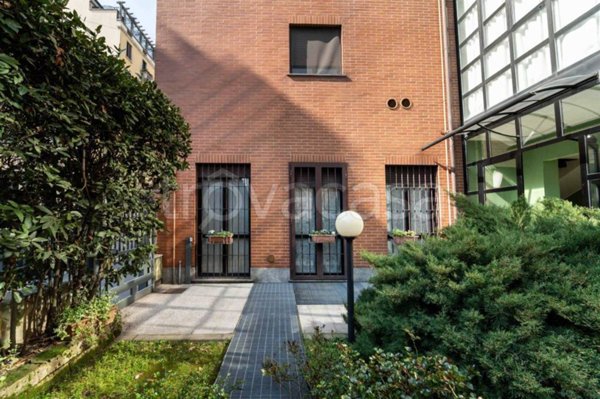 appartamento in vendita a Milano in zona Città Studi