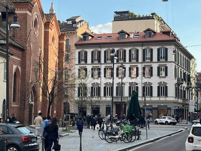 appartamento in vendita a Milano in zona Porta Garibaldi