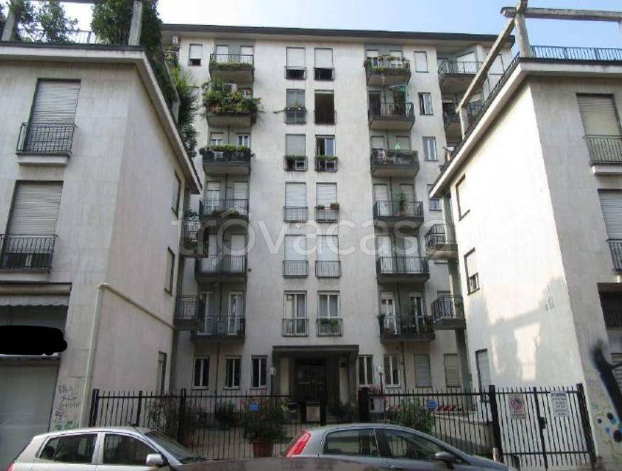 trivano in vendita a Milano in zona Isola