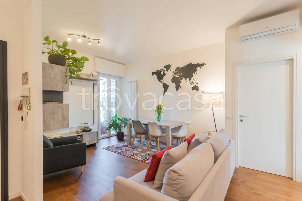 appartamento in vendita a Milano in zona Bovisa