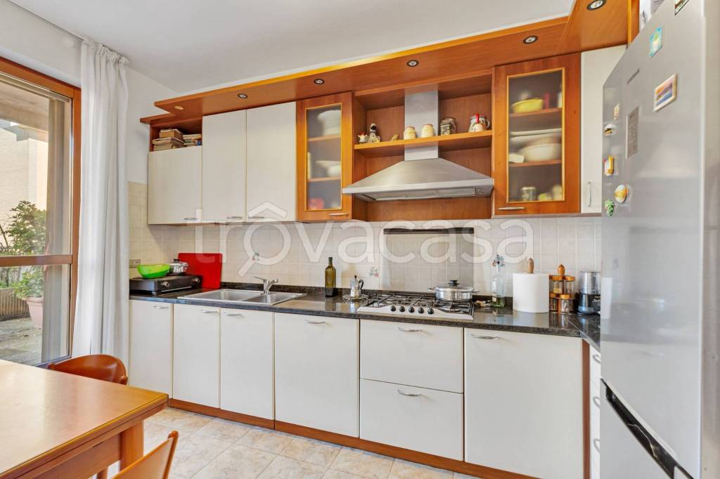 appartamento in vendita a Milano in zona Trenno