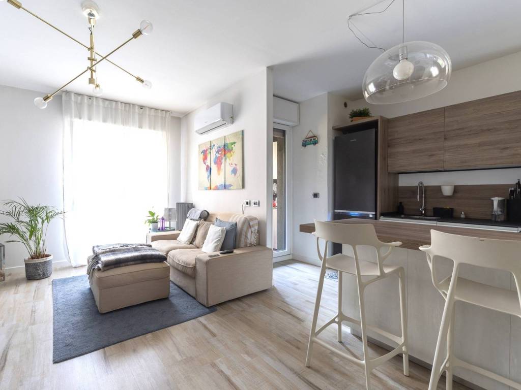 appartamento in vendita a Milano in zona Vigentino